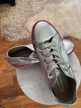 Steve Madden Silver Metallic Lace-Up Platform Sneaker with Pink Multi Trim